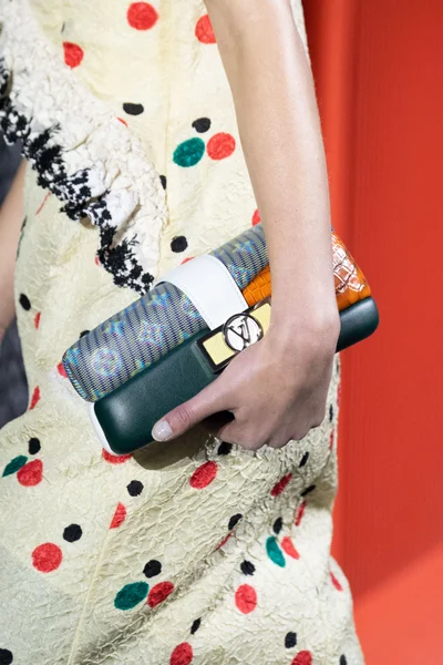 Look 111